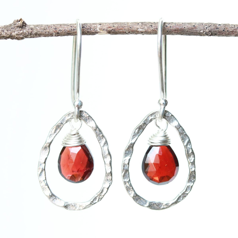Silver drop earring with garnet — Discovered